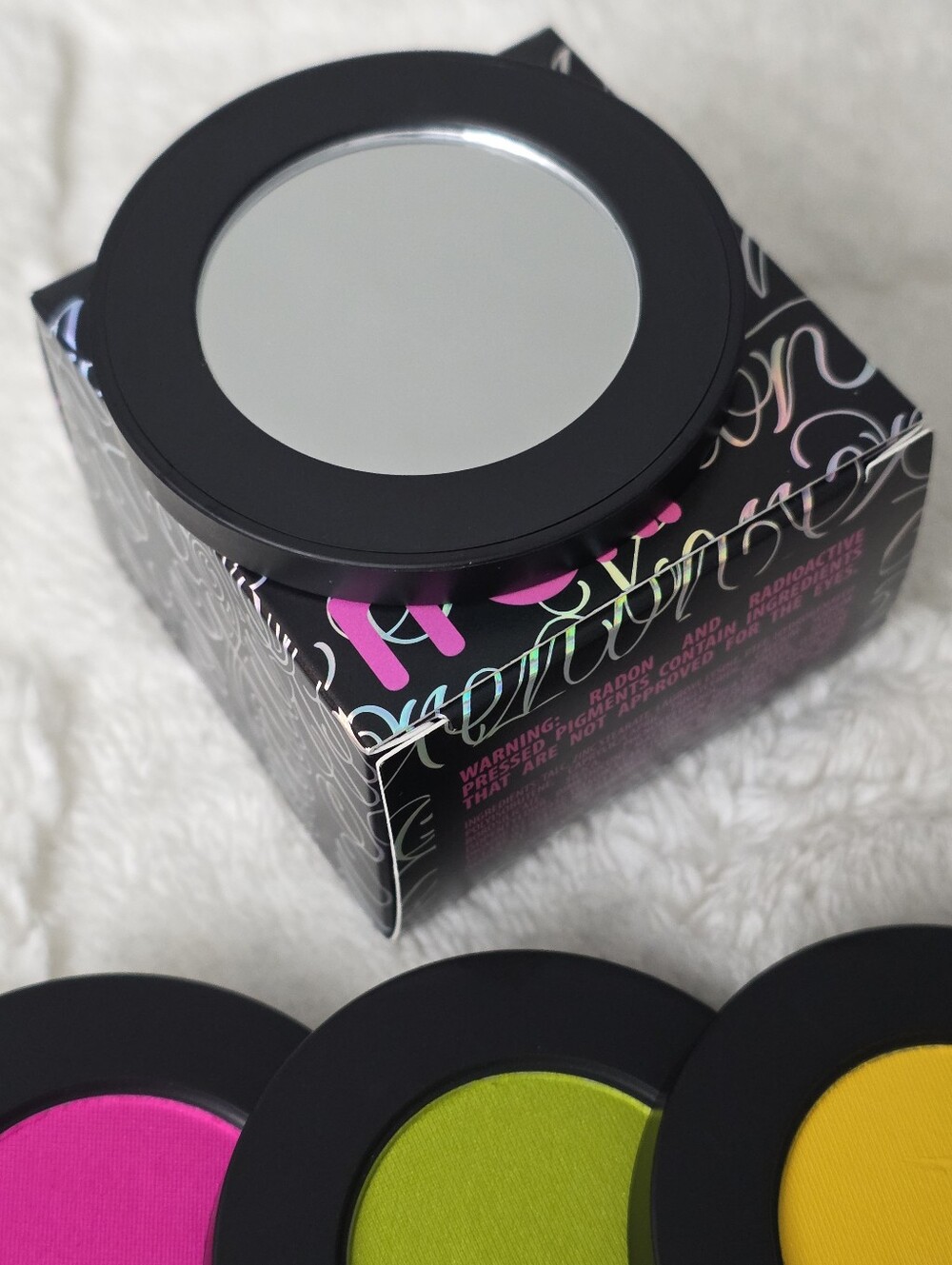 MELT COSMETICS RADIOACTIVE STACK PRESSED PIGMENT NIB - Picture 11 of 11